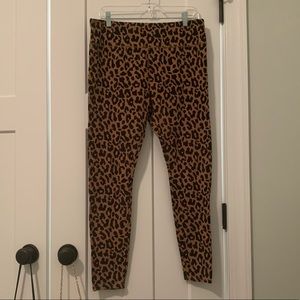 Wild Fable cheetah print leggings 🐆